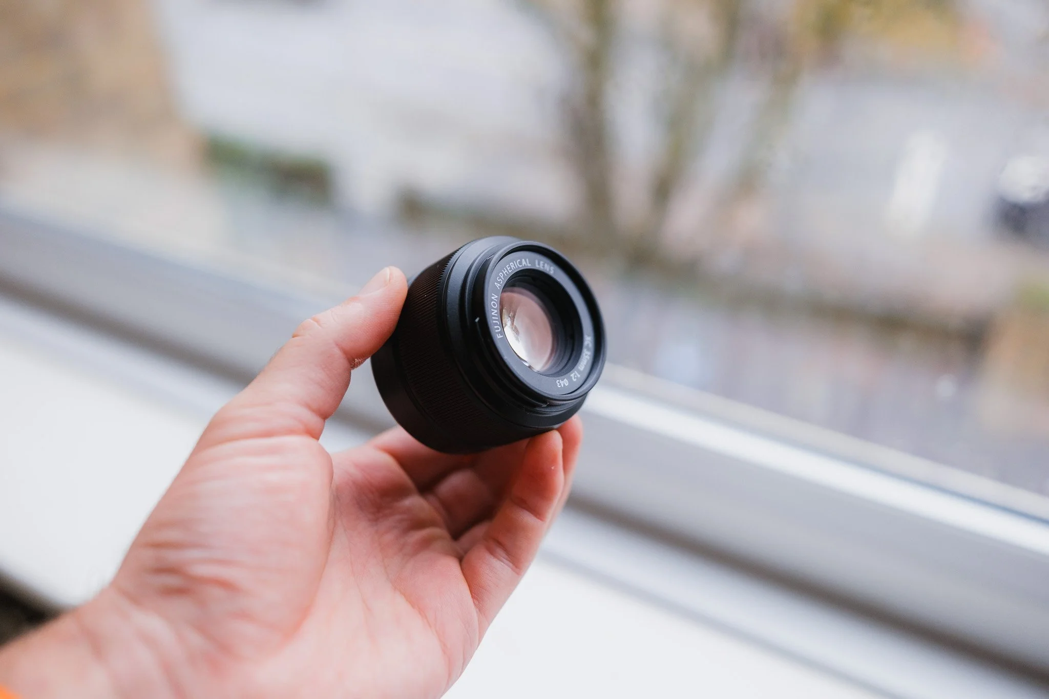 Fujifilm XC 35mm f2 vs XF 35mm f2 — Roman Fox